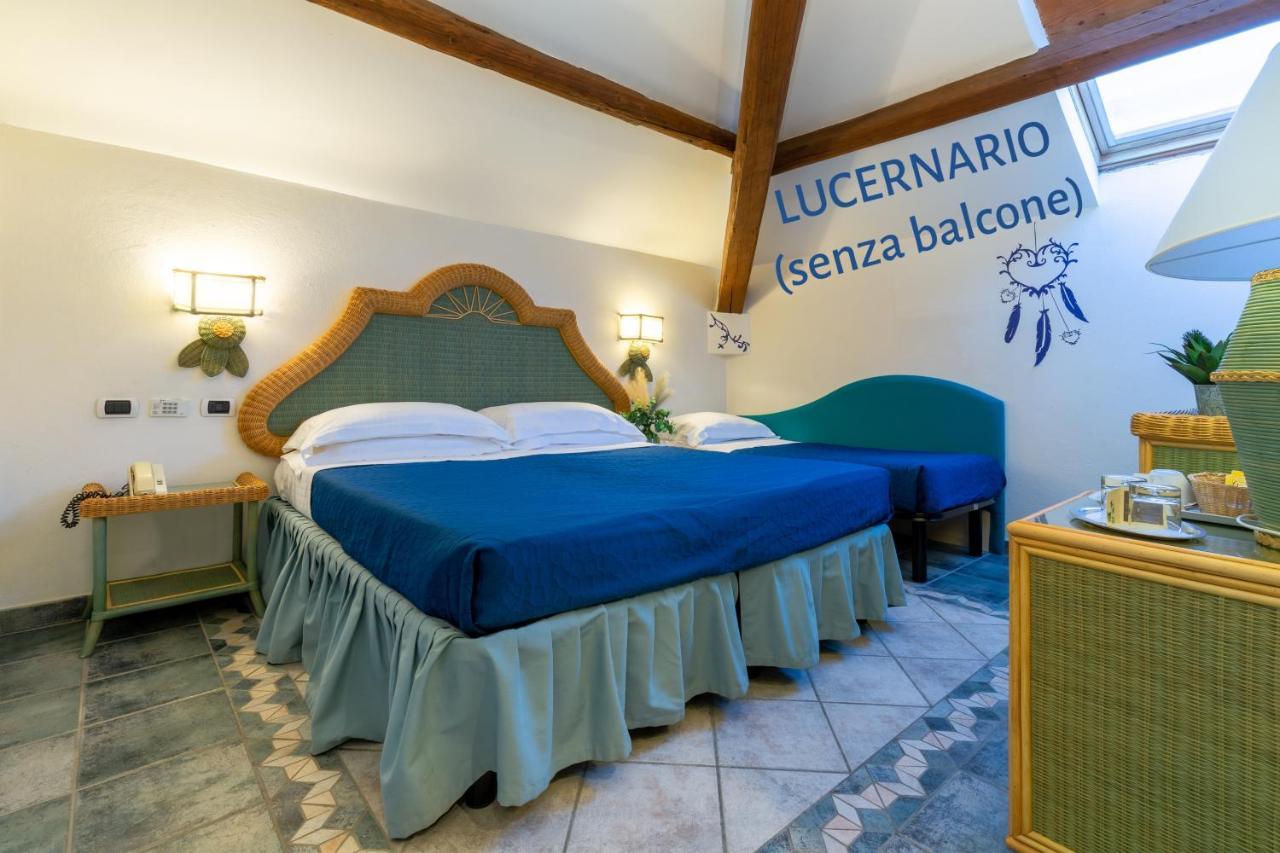 Hotel Orizzonte ベラーリア・イジェア・マリーナ 部屋 写真
