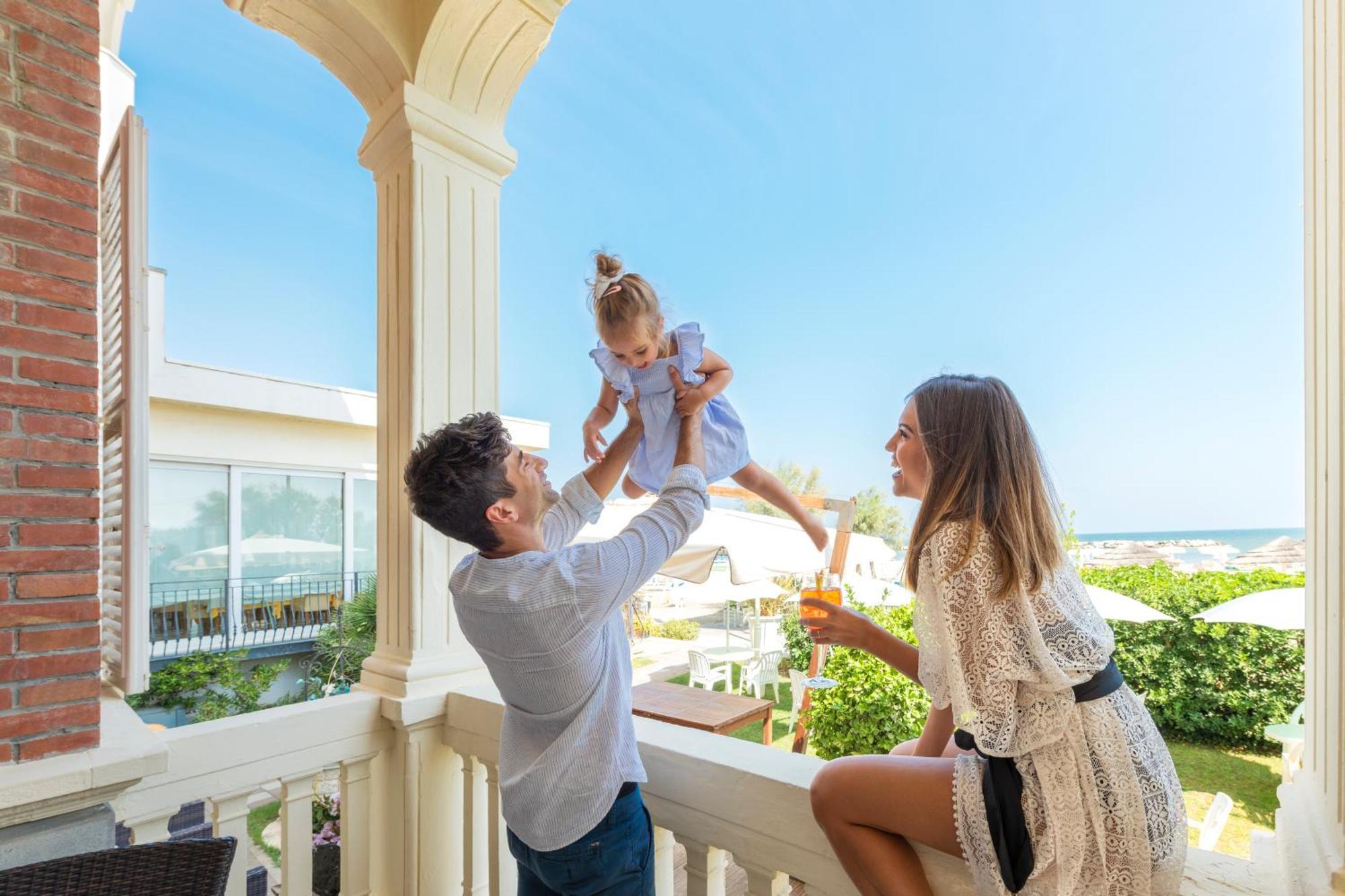 Hotel Orizzonte ベラーリア・イジェア・マリーナ 部屋 写真
