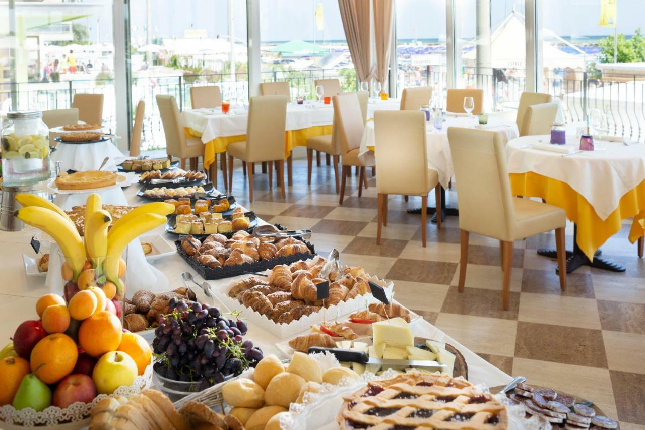 Hotel Orizzonte ベラーリア・イジェア・マリーナ エクステリア 写真